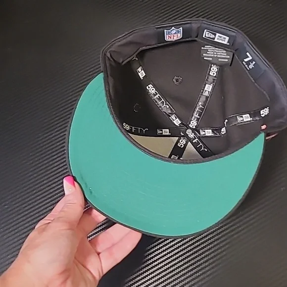 New Era Black Giants Cap - Picture 3 of 3